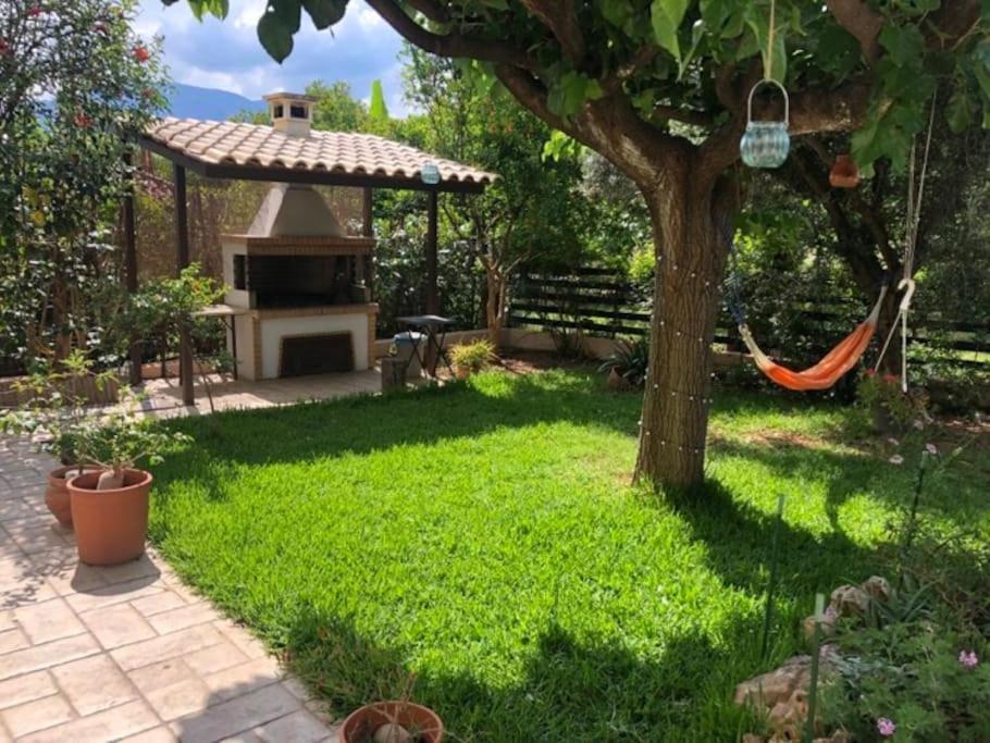 Eleni'S Maisonette Каламата Экстерьер фото