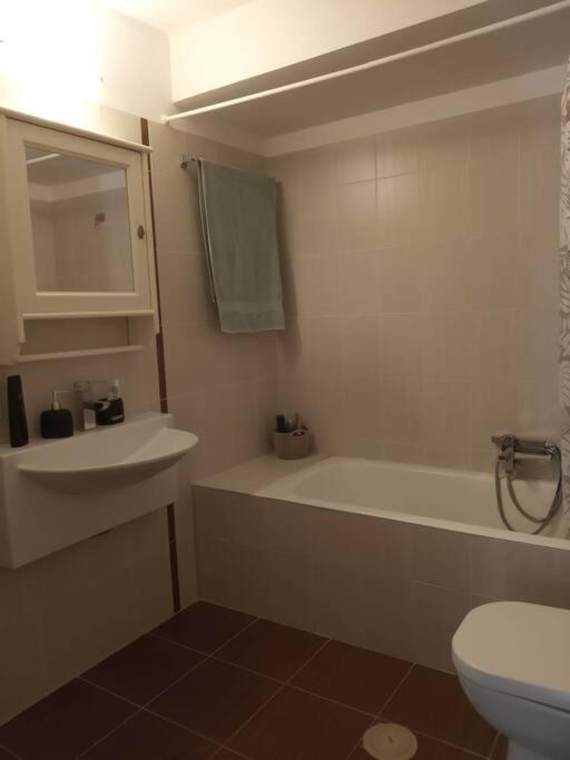 Eleni'S Maisonette Каламата Экстерьер фото